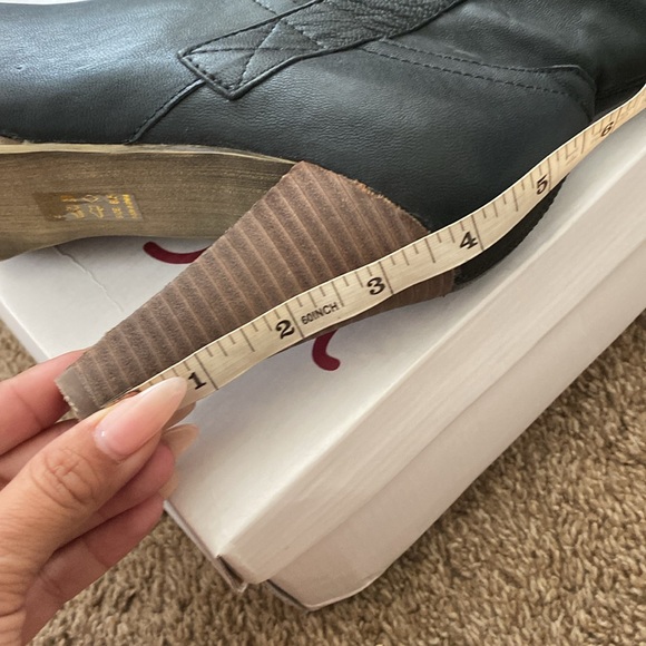 Boots | NWT Round Toe Tall Boots - Picture 6 of 7